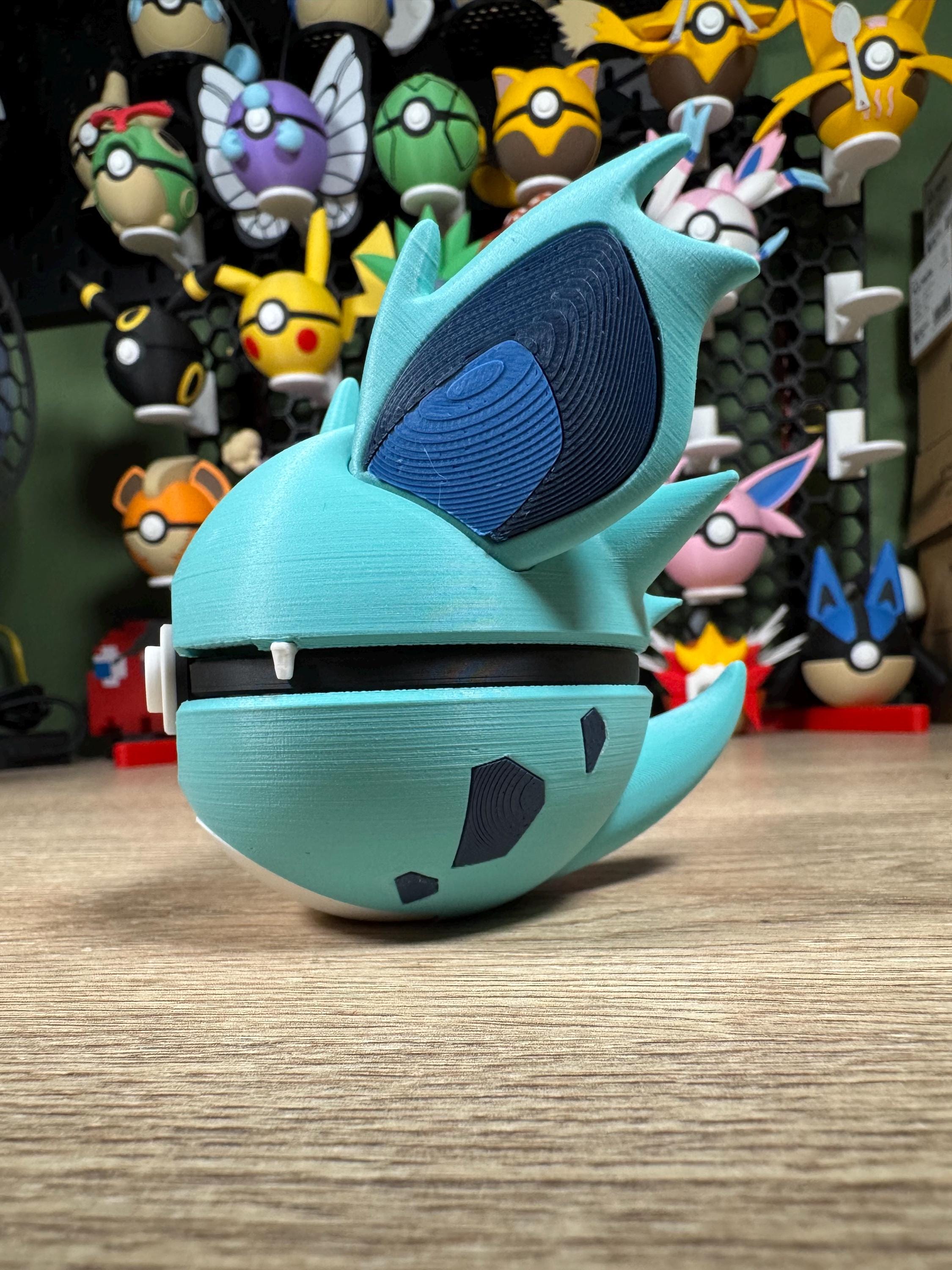 Nidoran, Nidorina and Nidoqueen Pokemon display Poké Balls  3D Pokeball Pokémon Collectibles