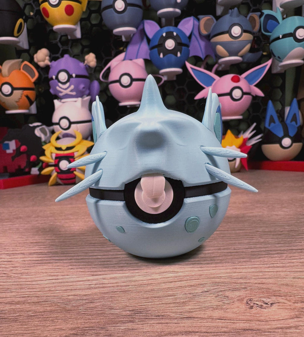 Nidoran, Nidorina and Nidoqueen Pokemon display Poké Balls  3D Pokeball Pokémon Collectibles